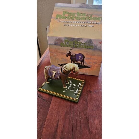 Parks And Recreation TV NBC Lil Sebastian bobblehead - Picture 1 of 3